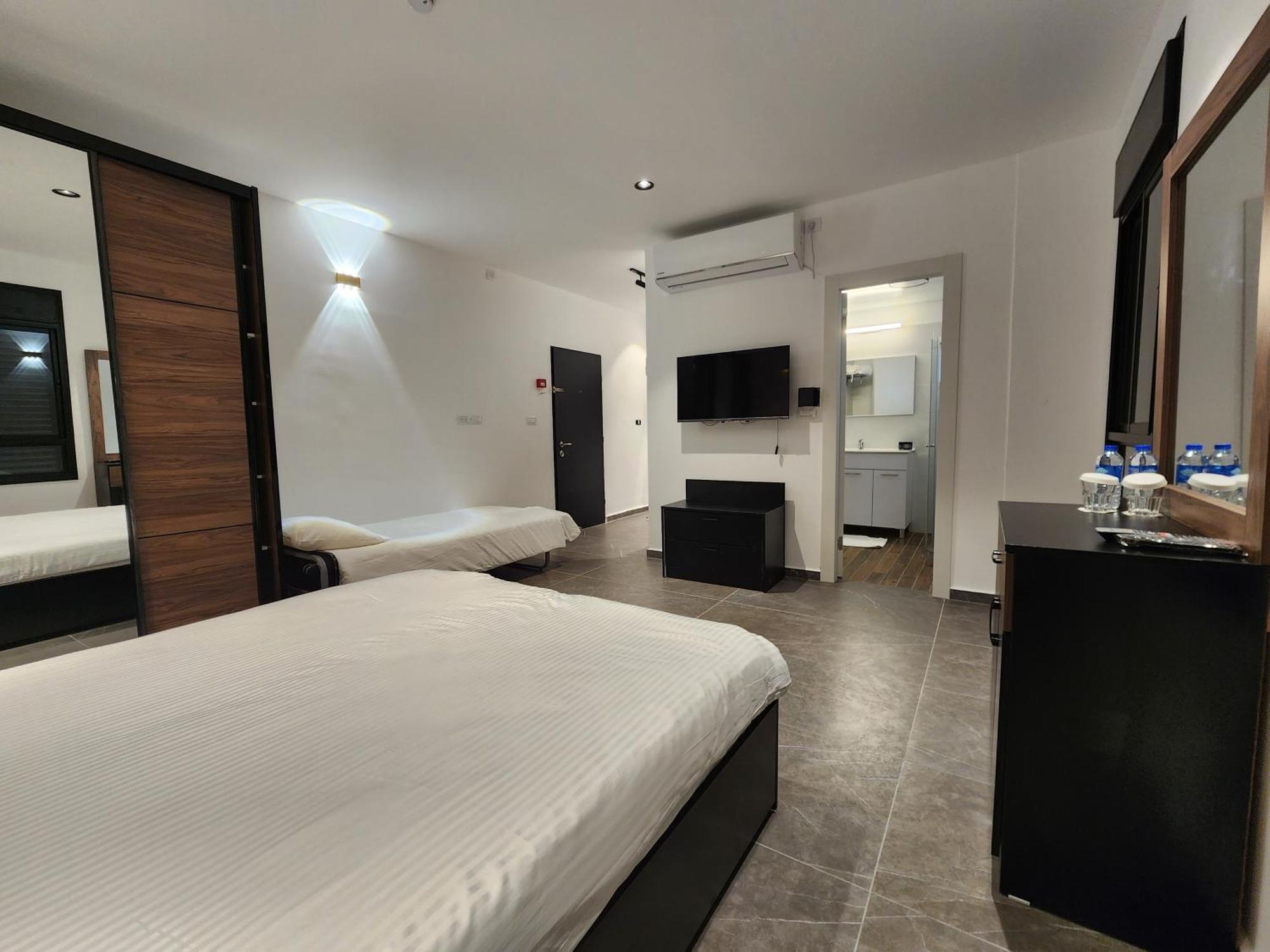 Zozo Guesthouse 拿撒勒 外观 照片